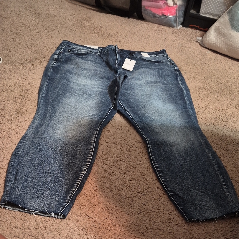 Judy Blue Women's Relaxed Washed Blue Denim Jeans